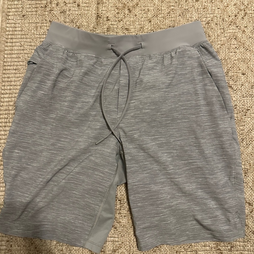 Men’s lululemon shorts size M